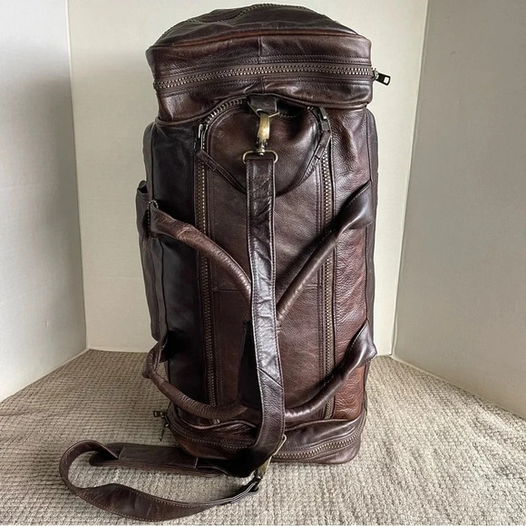 LEATHER SIDE POCKET DUFFEL - Picture 9 of 16